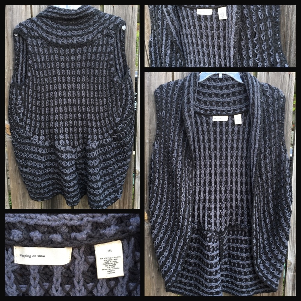 Sleeping on Snow Women’s Sweater Vest